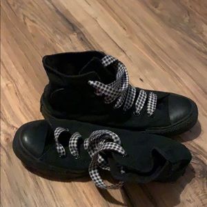 Converse Chuck Taylor All Star Hi Mono Sneaker